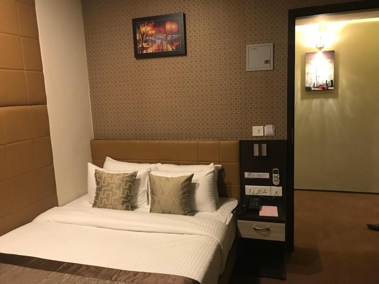 แอนเทอเรียม เซอร์เคิล Hotel มัดกอน ภายนอก รูปภาพ